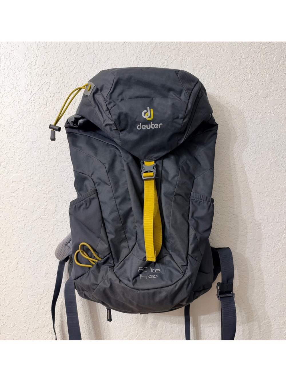 Deuter AC Lite 14 SL Pack - Grey with Yellow Accents Backpack